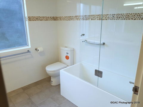 Mollymook Cove Apartments - Brisbane 4u 27