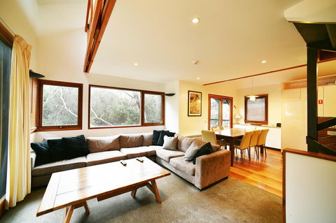 Ramshead Creek 3 - Thredbo - Tourism Brisbane 1
