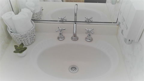 Junee Motor Inn - Tourism Brisbane 6