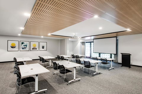 Vibe Hotel North Sydney - Tourism Brisbane 17