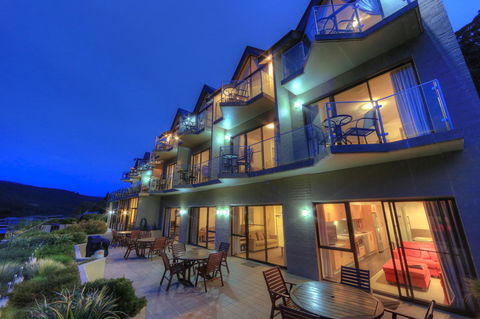 Lantern 1 Bedroom Balcony With Panoramic View - Tourism Brisbane 0