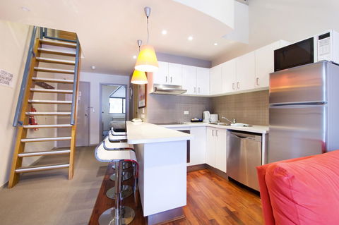 Lantern 1 Bedroom Balcony With Panoramic View - Tourism Brisbane 39