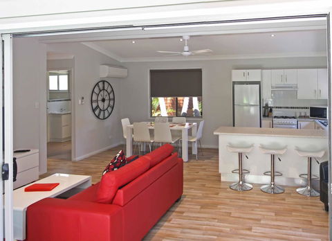 The Palms At Avoca - Tourism Brisbane 20