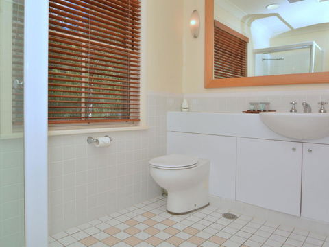 Villa 2br Prosecco Villa Located Within Cypress Lakes Resort - Tourism Brisbane 15