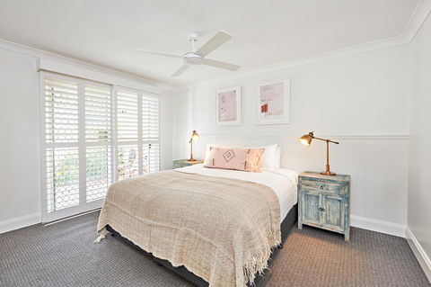 The Lord Byron - Tourism Brisbane 14