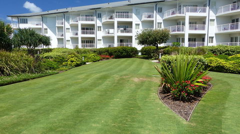 SaltBeach2302 - Tourism Brisbane 10