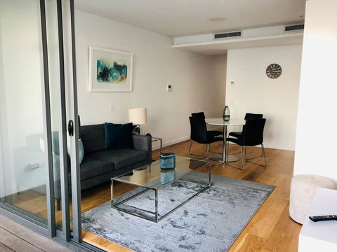 Wyndel Apartments Neutral Bay - Military - Tourism Brisbane 0