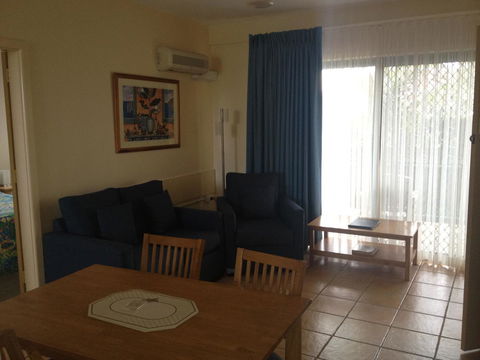 Oxley Cove Holiday Apartment - Tourism Brisbane 15