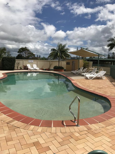 Oxley Cove Holiday Apartment - Tourism Brisbane 0