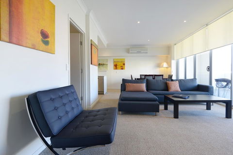 Macquarie Waters Boutique Apartment Hotel - Tourism Brisbane 11