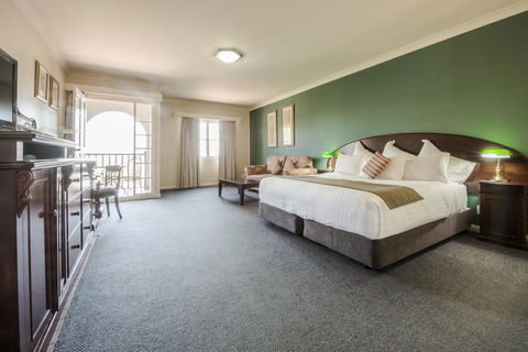 Crowne Plaza Hawkesbury Valley, An IHG Hotel - Tourism Brisbane 22