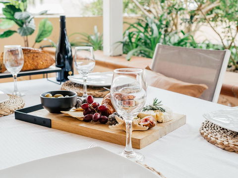 Waves Byron Bay - Tourism Brisbane 20