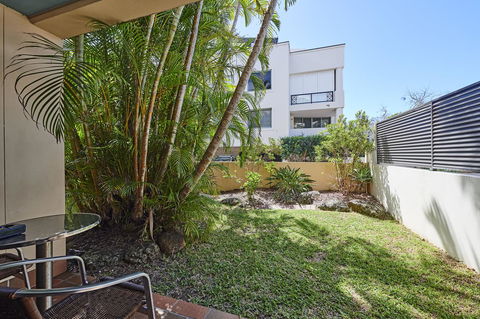 Waves Byron Bay - Tourism Brisbane 32