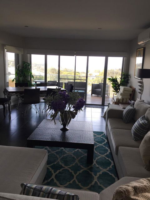 Churchill View Forster - Tourism Brisbane 24