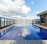 Japanese Style waterfront apt wt rooftop pool - Tourism Brisbane