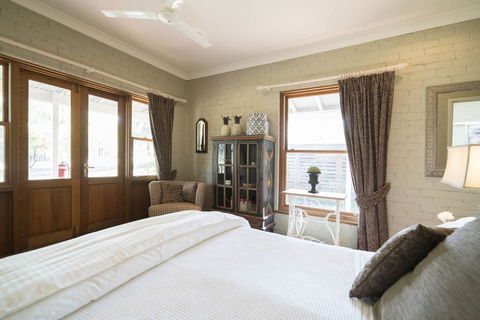 Thistle Hill Guesthouse - Walk To Many Wineries And Restaurants - Tourism Brisbane 25