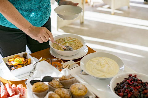 Thistle Hill Guesthouse - Walk To Many Wineries And Restaurants - Tourism Brisbane 11
