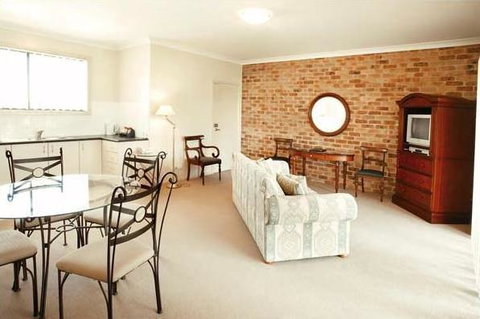 Potters Apartments - Brisbane Tourism 11
