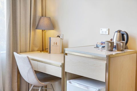 BreakFree On Broadway Sydney, An Accor Hotel - Brisbane Tourism 13