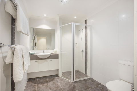 Beachfront 2 - Tourism Brisbane 18