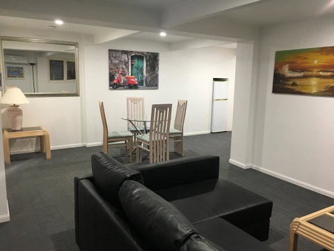 Arena Blanca Studio Apartment - Brisbane Tourism 3