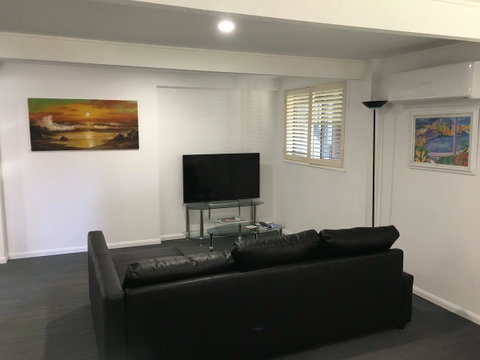 Arena Blanca Studio Apartment - Brisbane Tourism 7