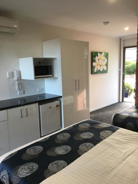 Pelican Motor Inn - Tourism Brisbane 41