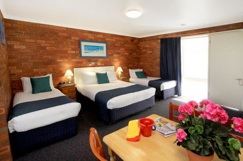 Pelican Motor Inn - Tourism Brisbane 40