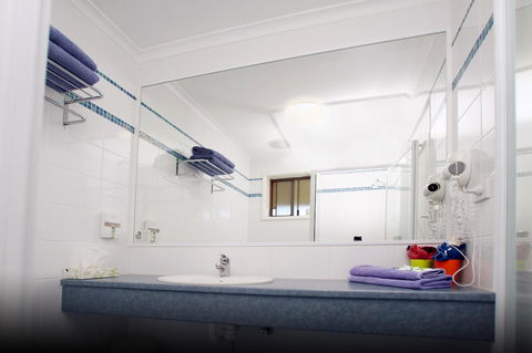 Pelican Motor Inn - Tourism Brisbane 30