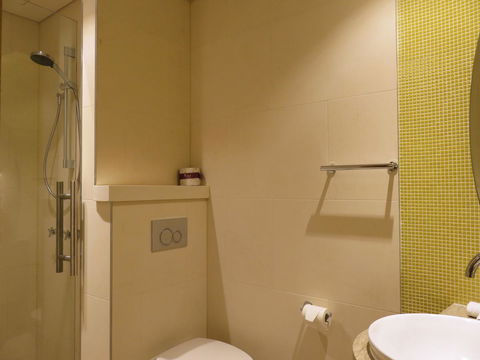 Rydges Australia Square, Formerly Tank Stream Hotel - Tourism Brisbane 1