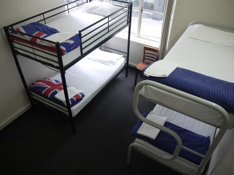 Maze Backpackers - Sydney - Tourism Brisbane 38