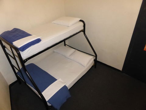 Maze Backpackers - Sydney - Tourism Brisbane 21