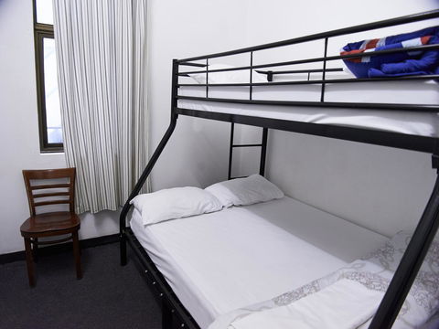 Maze Backpackers - Sydney - Tourism Brisbane 35