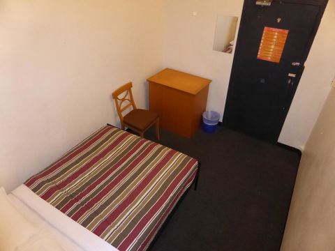 Maze Backpackers - Sydney - Tourism Brisbane 27