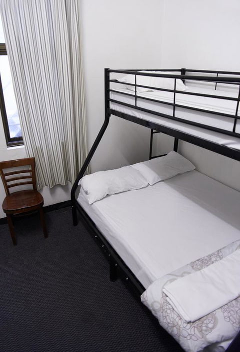 Maze Backpackers - Sydney - Tourism Brisbane 17