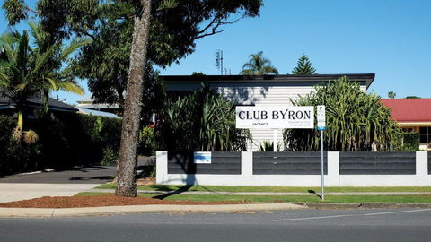 Club Byron Accommodation - Tourism Brisbane 0
