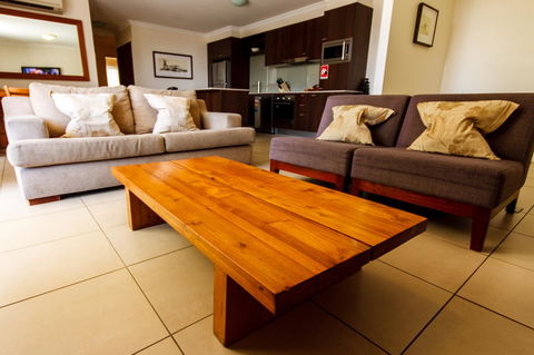 Byron Bay Hotel And Apartments - Tourism Brisbane 14
