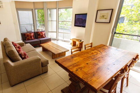 Byron Bay Hotel And Apartments - Tourism Brisbane 11