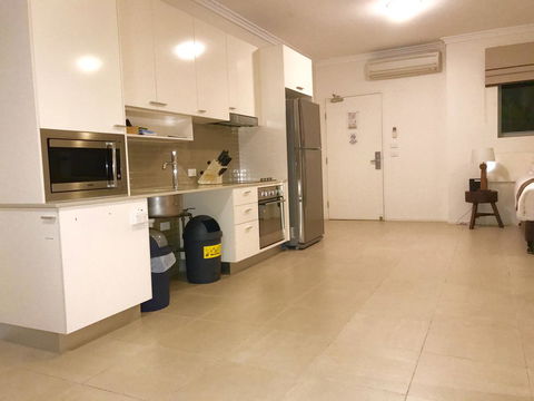 Byron Bay Hotel And Apartments - Tourism Brisbane 19