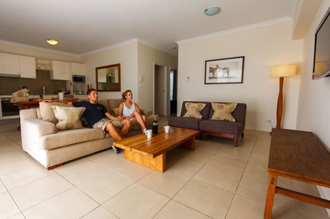 Byron Bay Hotel And Apartments - Tourism Brisbane 1