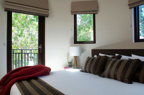 Byron Bay Hotel And Apartments - Tourism Brisbane 24