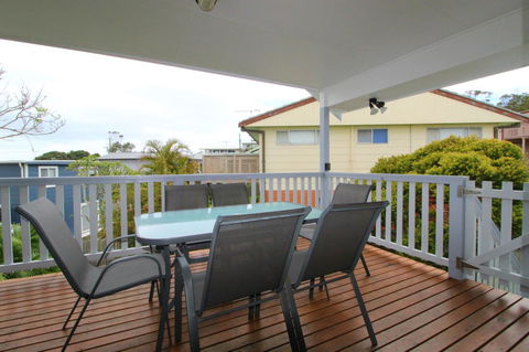 Anglesea, 17 Hodgson Street - Tourism Brisbane 5
