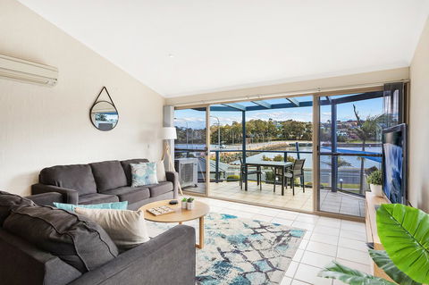 Sails Luxury Apartments Merimbula - Tourism Brisbane 29