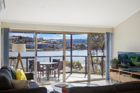 Sails Luxury Apartments Merimbula - Tourism Brisbane 3