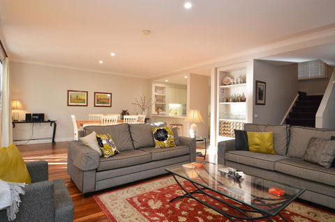 Villa 3br Chianti Villa Located Within Cypress Lakes Resort - Tourism Brisbane 2