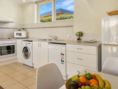 Seashells Apartments Merimbula - Tourism Brisbane 8