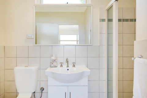 Seashells Apartments Merimbula - Tourism Brisbane 18