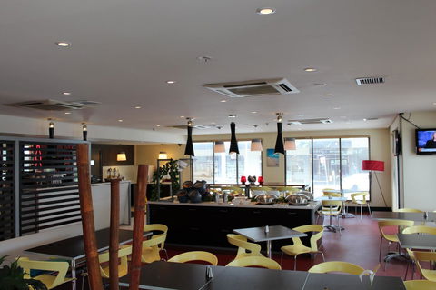 Ibis Newcastle - Tourism Brisbane 13