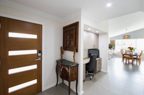 Armidale Cottage - House 2 - Tourism Brisbane 7