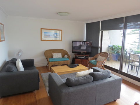 Manly Paradise Motel & Apartments - Tourism Brisbane 25